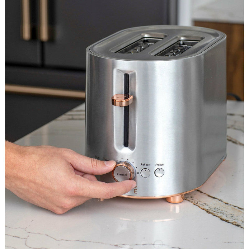 Café™ Express Finish Toaster